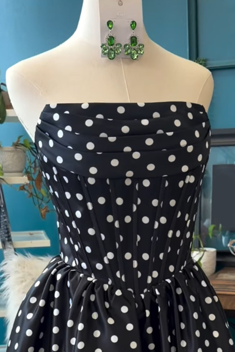 Load image into Gallery viewer, Black and White Polka Dots Corset A-Line Strapless Short Cocktail Dress