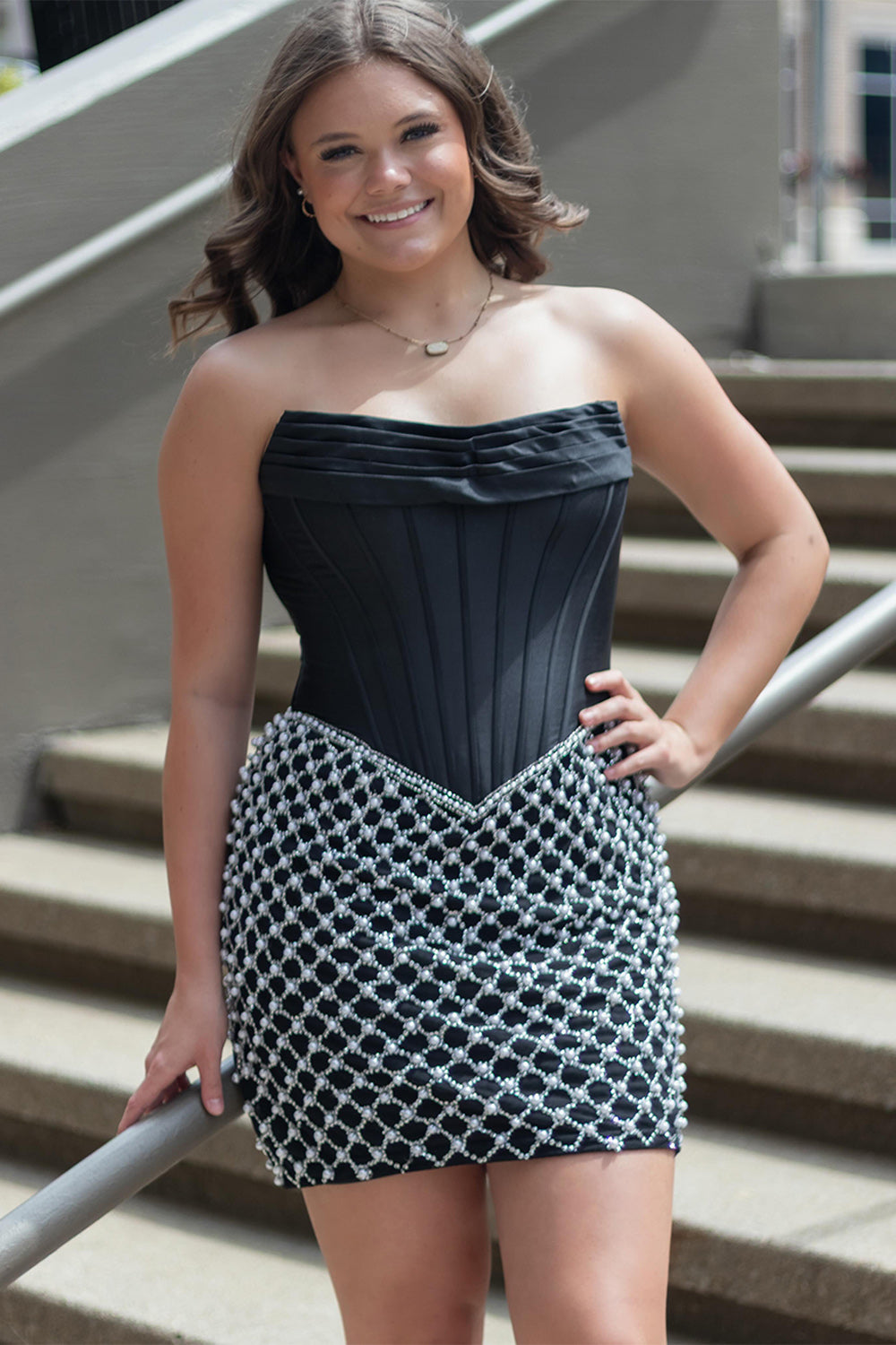 Sparkly Black Strapless Corset Tight Short Cocktail Dress with Pearls