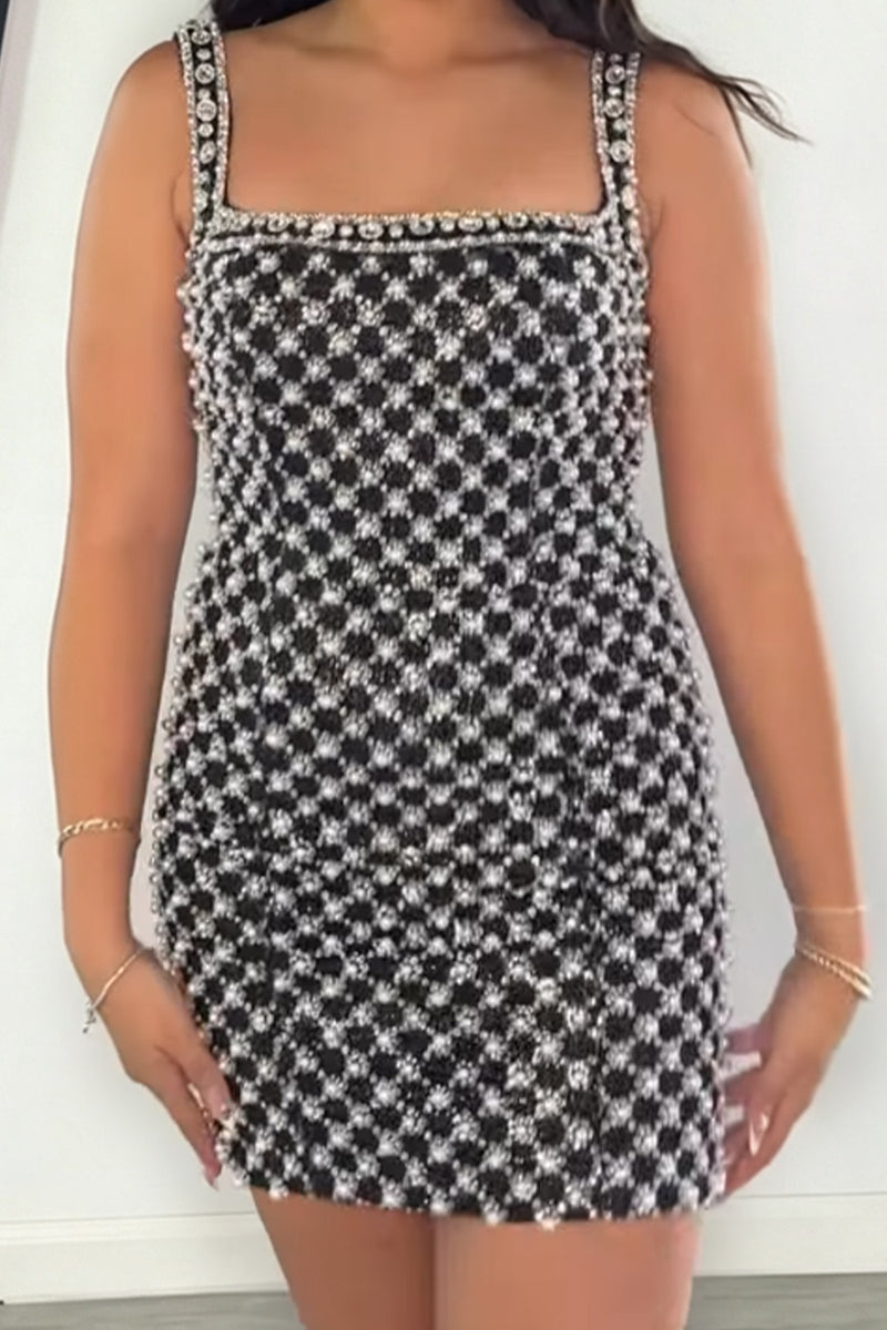 Load image into Gallery viewer, Black Sparkly Beaded Square Neck Short Cocktail Dress with Pearls