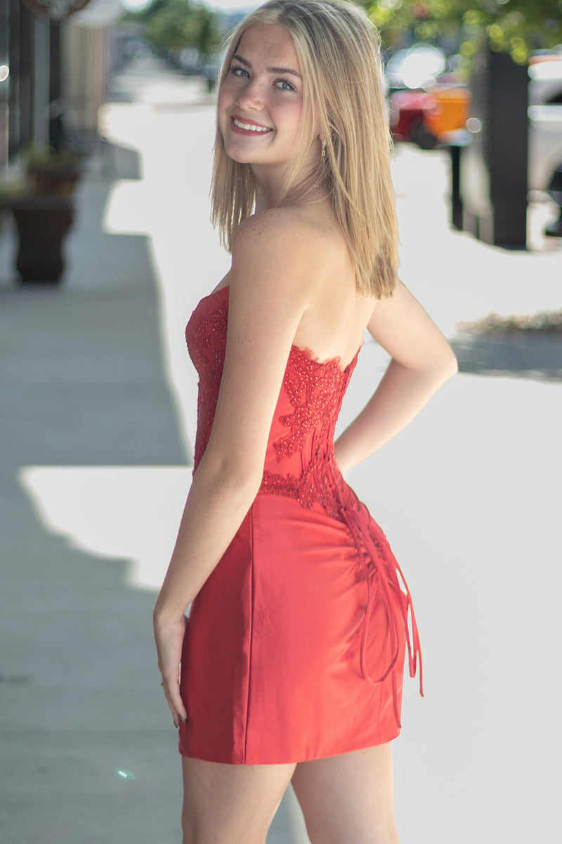 Load image into Gallery viewer, Red Corset Strapless Appliqued Tight Short Cocktail Dress