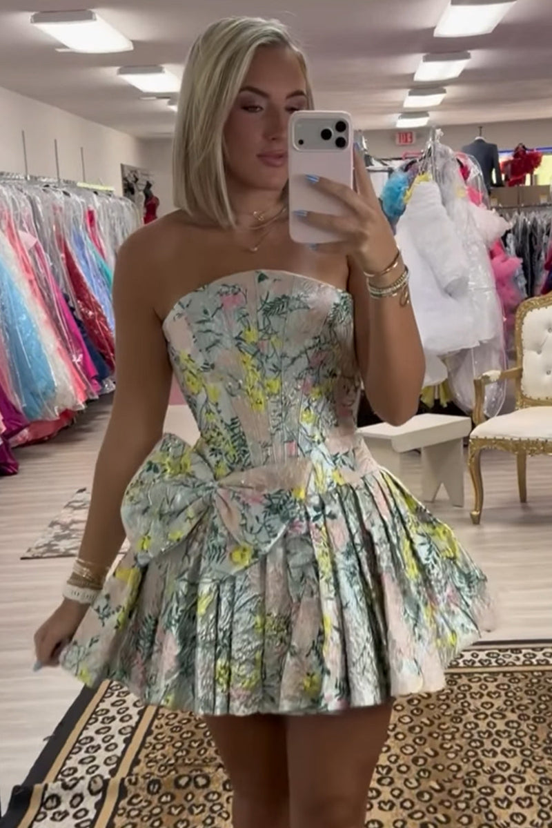 Load image into Gallery viewer, Light Green A Line Corset Floral Strapless Short Cocktail Dress with Bow