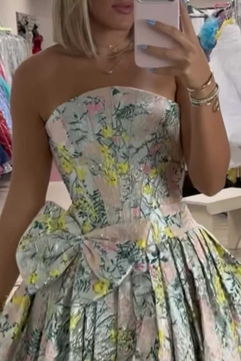 Load image into Gallery viewer, Light Green A Line Corset Floral Strapless Short Cocktail Dress with Bow