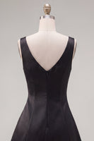 Load image into Gallery viewer, Black Pink A Line V-Neck Short Birthday Party Dress with Beading