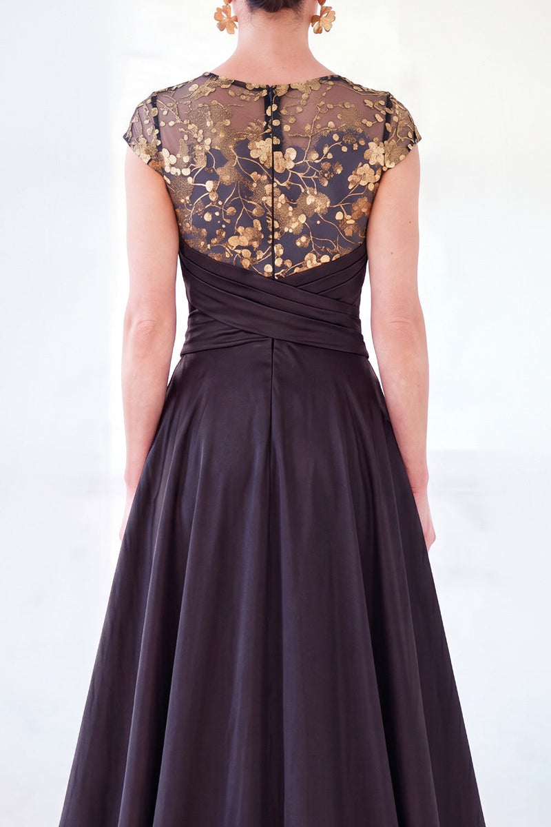 Load image into Gallery viewer, Sparkly Floral Black Gold Ruched Sequins Sheath Long Mother of the Bride Dress