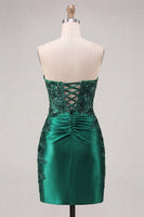 Load image into Gallery viewer, Red Beaded Ruched Tight Short Cocktail Dress with Slit