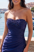 Load image into Gallery viewer, Red Beaded Ruched Tight Short Cocktail Dress with Slit