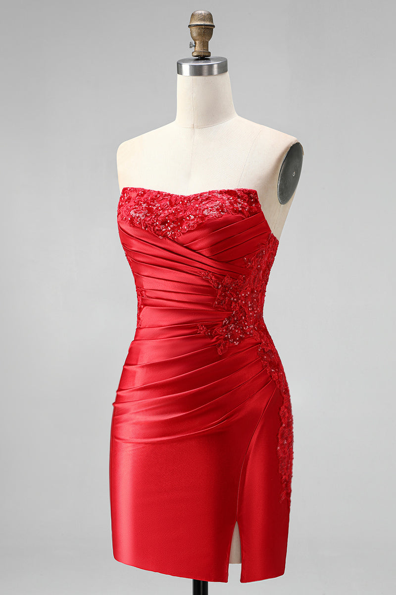 Load image into Gallery viewer, Red Beaded Ruched Tight Short Cocktail Dress with Slit