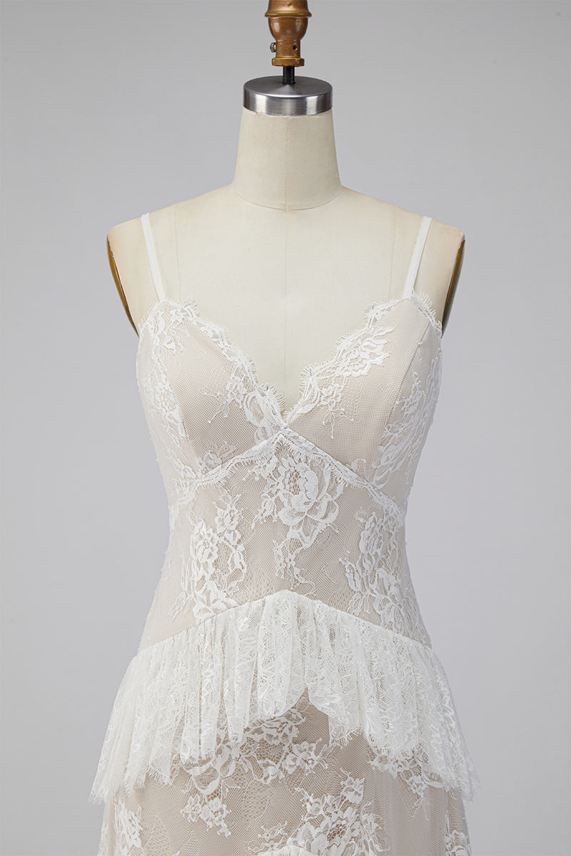 Load image into Gallery viewer, Ivory Lace Tiered Sweep Train A-Line Boho Wedding Dress with Slit