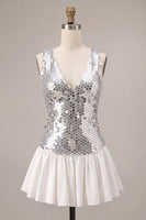 Load image into Gallery viewer, Sparkly Silve Sequin V-Neck A Line Short Cocktail Dress