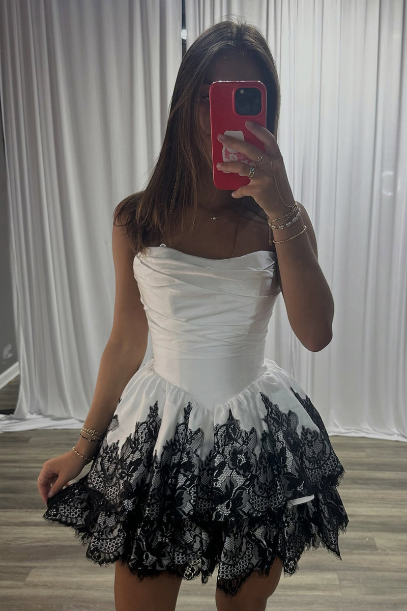 Load image into Gallery viewer, White Strapless A Line Ruched Short Cocktail Dress with Lace