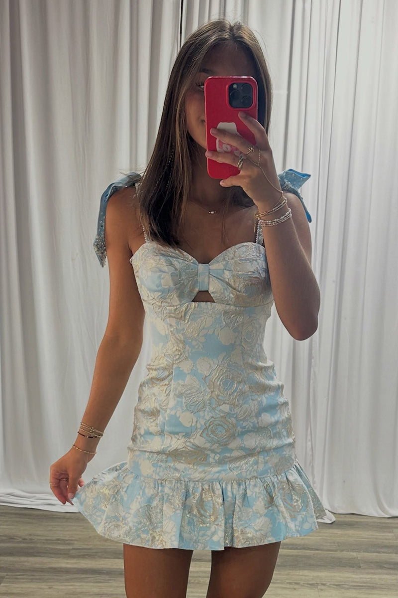 Load image into Gallery viewer, Sparkly Light Blue Bow Straps Bodycon Short Cocktail Dress with Beading