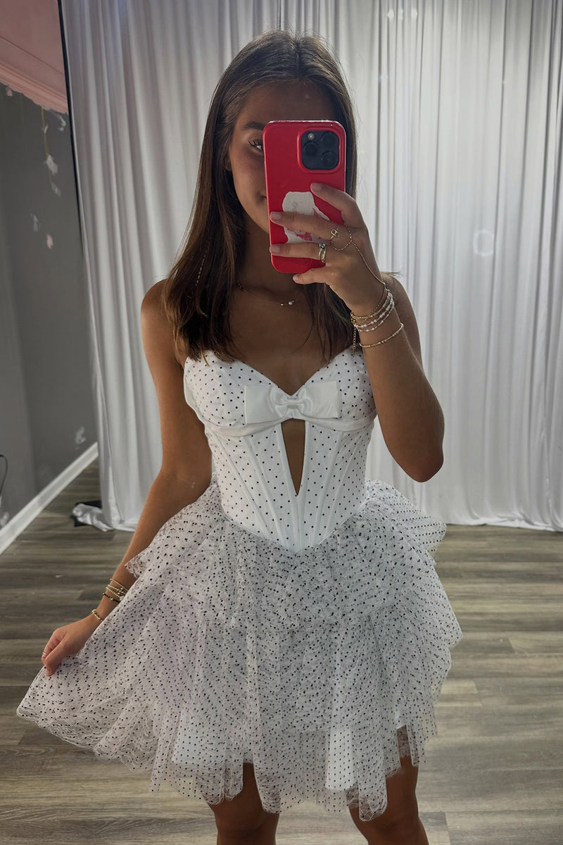Load image into Gallery viewer, White Polka Dots Corset Sweetheart Ruffled Short Cocktail Dress with Bow