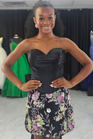 Load image into Gallery viewer, Sparkly Black Corset TIght Sweetheart Short Cocktail Dress