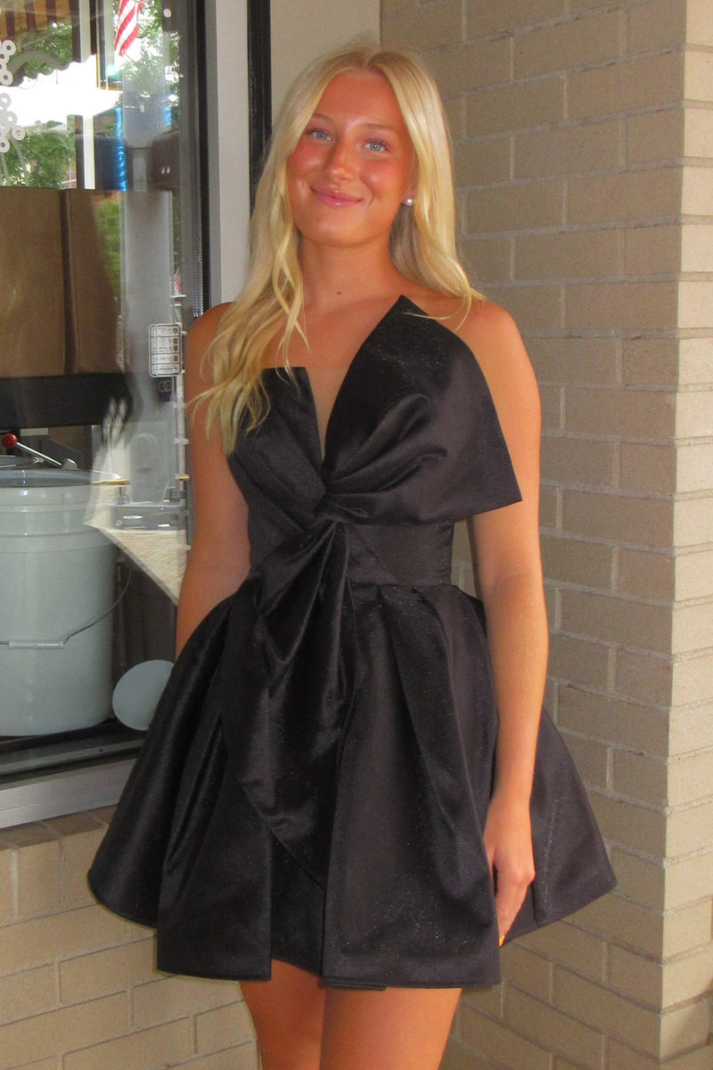 Load image into Gallery viewer, Black A-Line Strapless Short Cocktail Dress with Bow