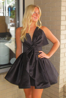 Black A-Line Strapless Short Cocktail Dress with Bow