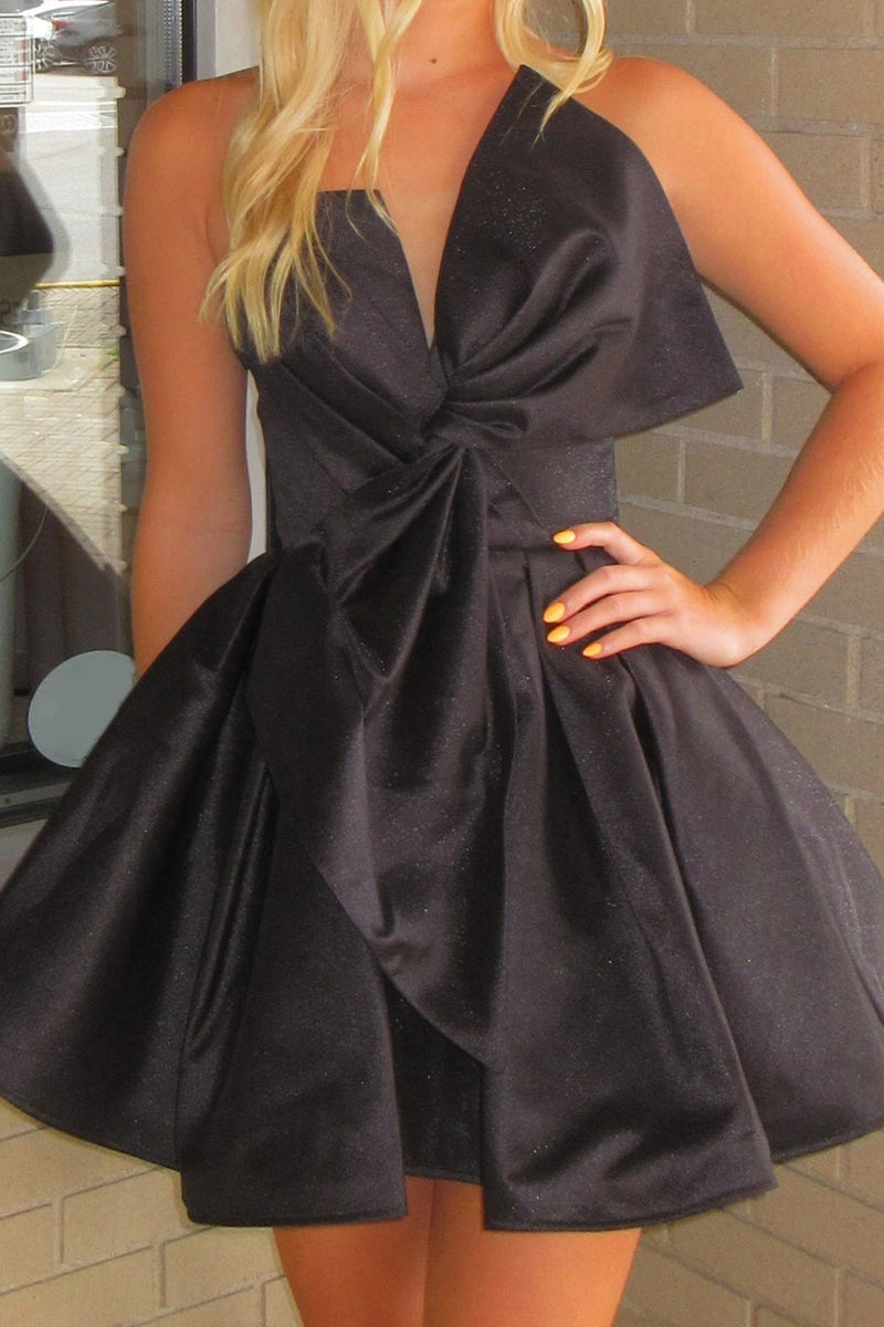 Load image into Gallery viewer, Black A-Line Strapless Short Cocktail Dress with Bow