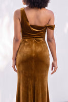 Load image into Gallery viewer, Coffee Mermaid Velvet Ruched One Shoulder Long Wedding Guest Dress