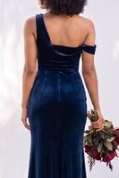Load image into Gallery viewer, Coffee Mermaid Velvet Ruched One Shoulder Long Wedding Guest Dress