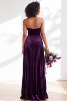 Load image into Gallery viewer, Dark Purple Strapless Pleated A Line Velvet Long Wedding Guest Dress