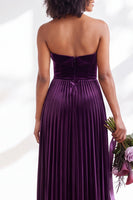 Load image into Gallery viewer, Dark Purple Strapless Pleated A Line Velvet Long Wedding Guest Dress