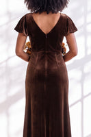 Load image into Gallery viewer, Terracotta Sheath Velvet V-Neck Long Wedding Guest Dress with Sleeves