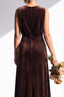 Load image into Gallery viewer, Dark Green Sheath Velvet V-Neck Ruched Long Wedding Guest Dress