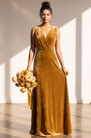 Load image into Gallery viewer, Dark Green Sheath Velvet V-Neck Ruched Long Wedding Guest Dress