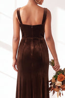 Load image into Gallery viewer, Golden Brown Sheath Velvet Maxi Wedding Guest Dress with Slit