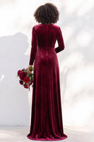 Load image into Gallery viewer, Dark Purple Velvet Ruched Sheath Long Wedding Guest Dress with Sleeves