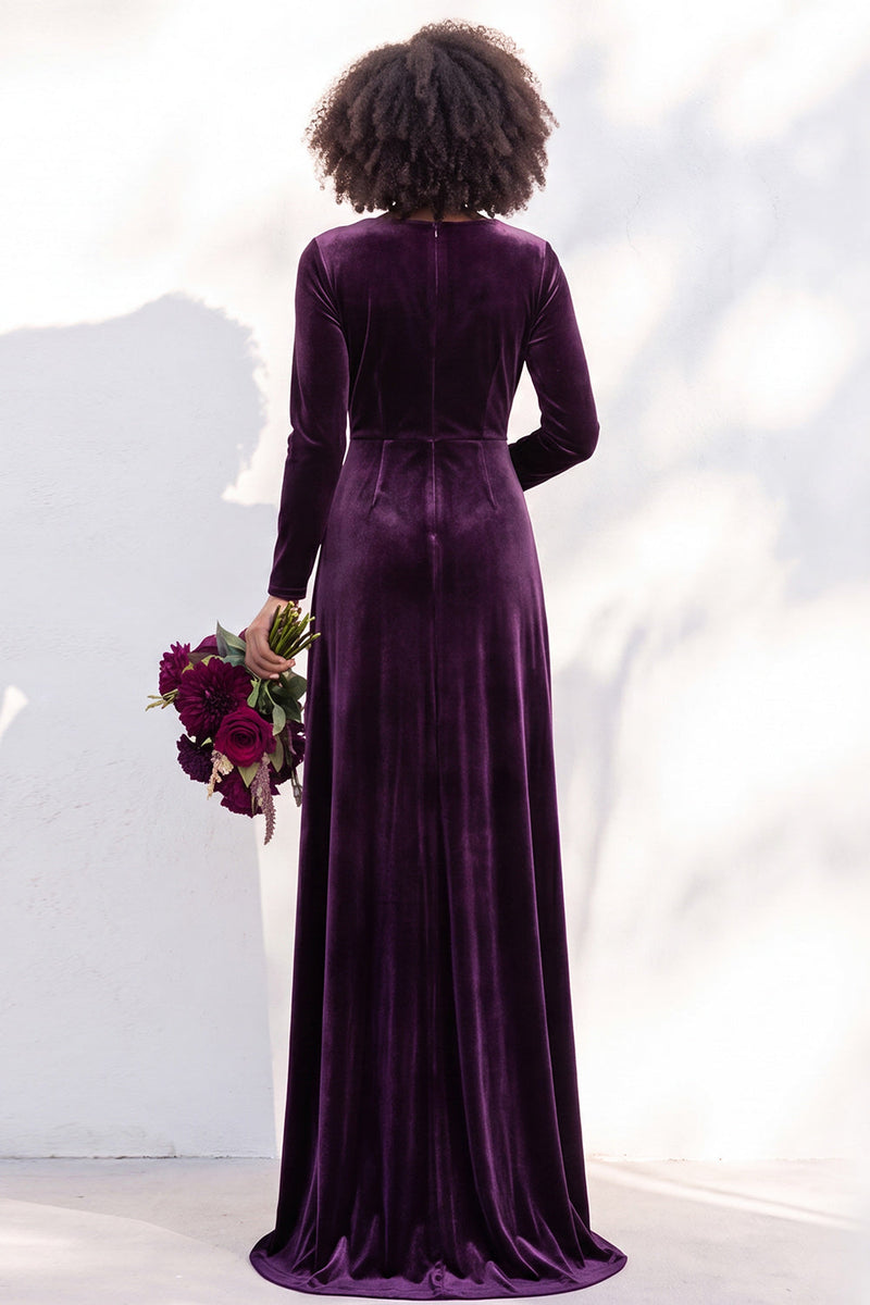 Load image into Gallery viewer, Dark Purple Velvet Ruched Sheath Long Wedding Guest Dress with Sleeves