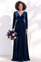 Load image into Gallery viewer, Dark Purple Velvet Ruched Sheath Long Wedding Guest Dress with Sleeves