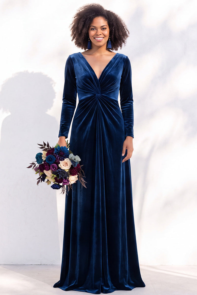 Load image into Gallery viewer, Dark Purple Velvet Ruched Sheath Long Wedding Guest Dress with Sleeves