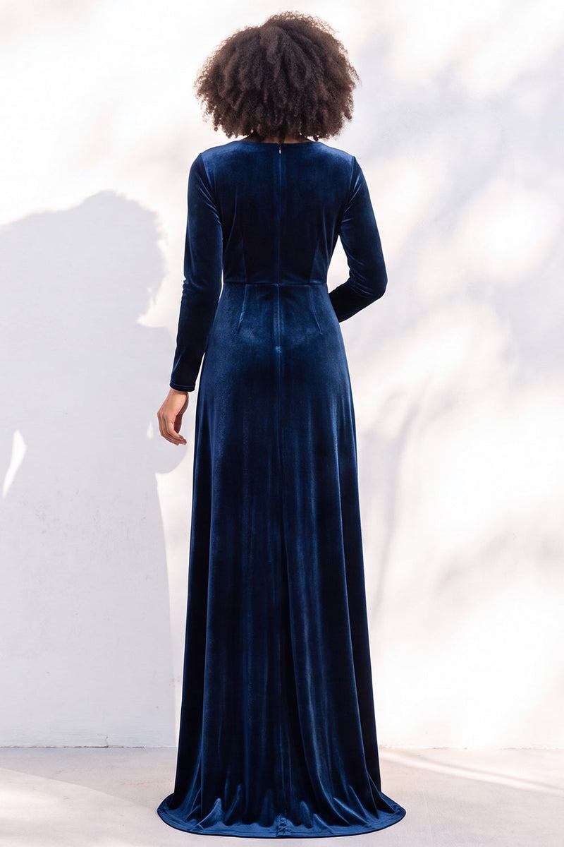 Load image into Gallery viewer, Dark Purple Velvet Ruched Sheath Long Wedding Guest Dress with Sleeves