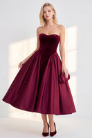 Load image into Gallery viewer, Dark Green Velvet Sweetheart A Line Midi Formal Dress