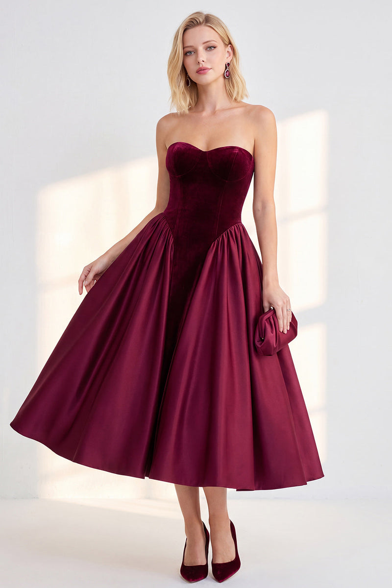Load image into Gallery viewer, Dark Green Velvet Sweetheart A Line Midi Formal Dress
