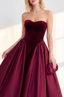 Load image into Gallery viewer, Dark Green Velvet Sweetheart A Line Midi Formal Dress