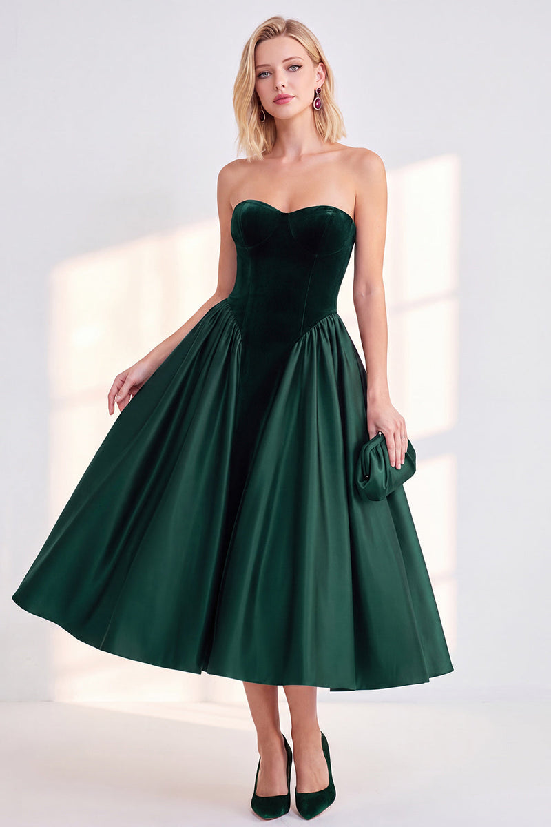 Load image into Gallery viewer, Dark Green Velvet Sweetheart A Line Midi Formal Dress