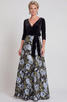 Load image into Gallery viewer, Red Flower A Line Velvet Long Mother of the Bride Dress with Sleeves