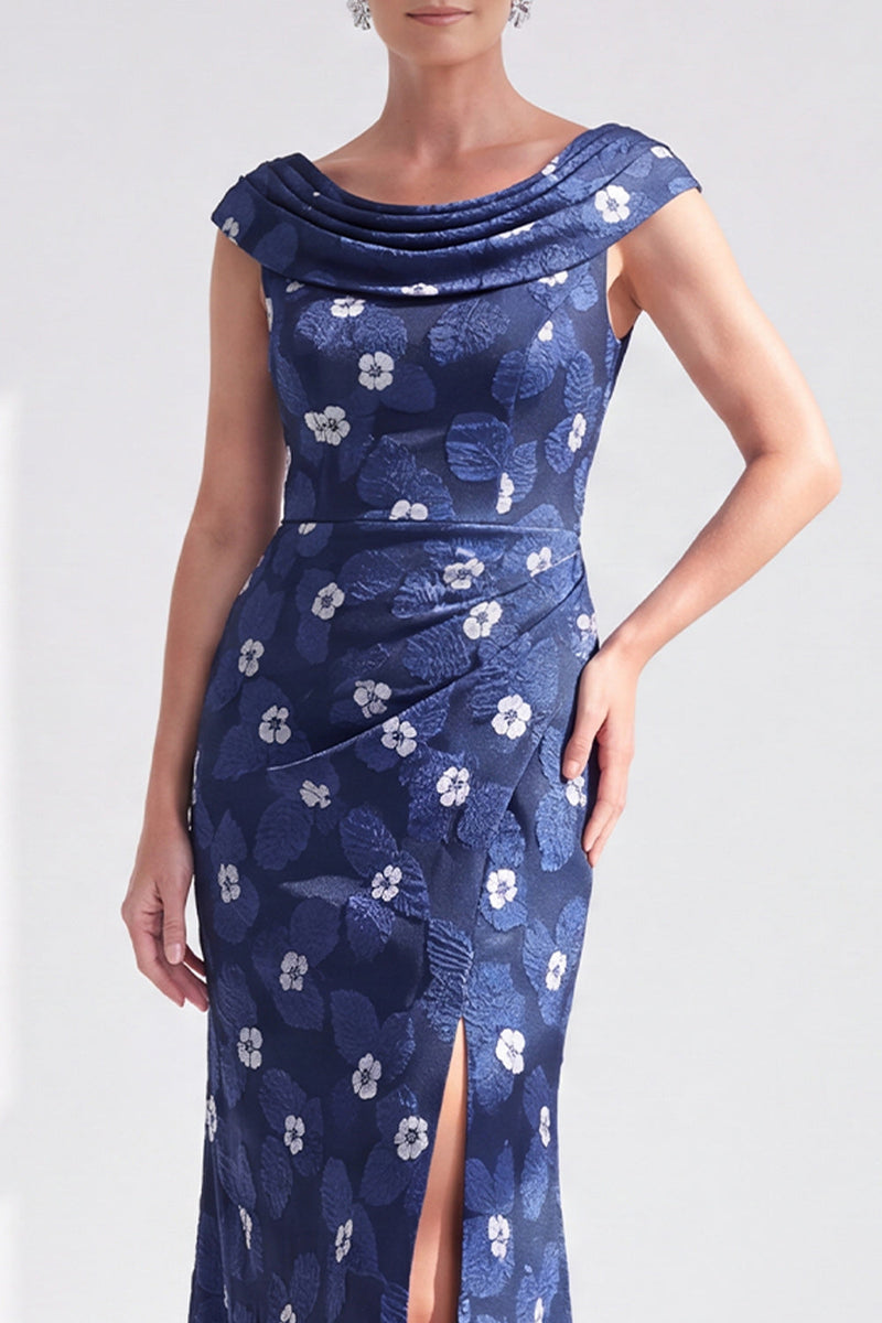 Load image into Gallery viewer, Dusty Green Mermaid Long Floral Mother of the Bride Dress with Slit