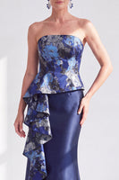 Load image into Gallery viewer, Navy Blue Ruffled Mermaid Strapless Long Mother of the Bride Dress