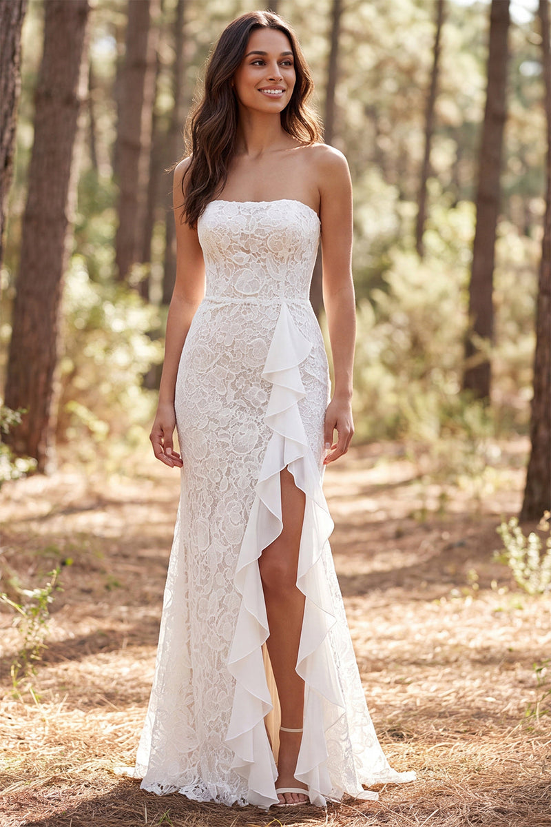 Load image into Gallery viewer, Ivory Mermaid Ruffled Lace Sweep Train Boho Wedding Dress