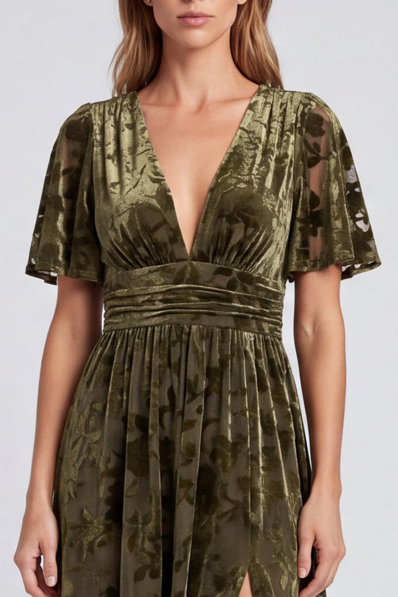 Load image into Gallery viewer, Black Velvet Floral A Line V-Neck Long Formal Dress with Slit
