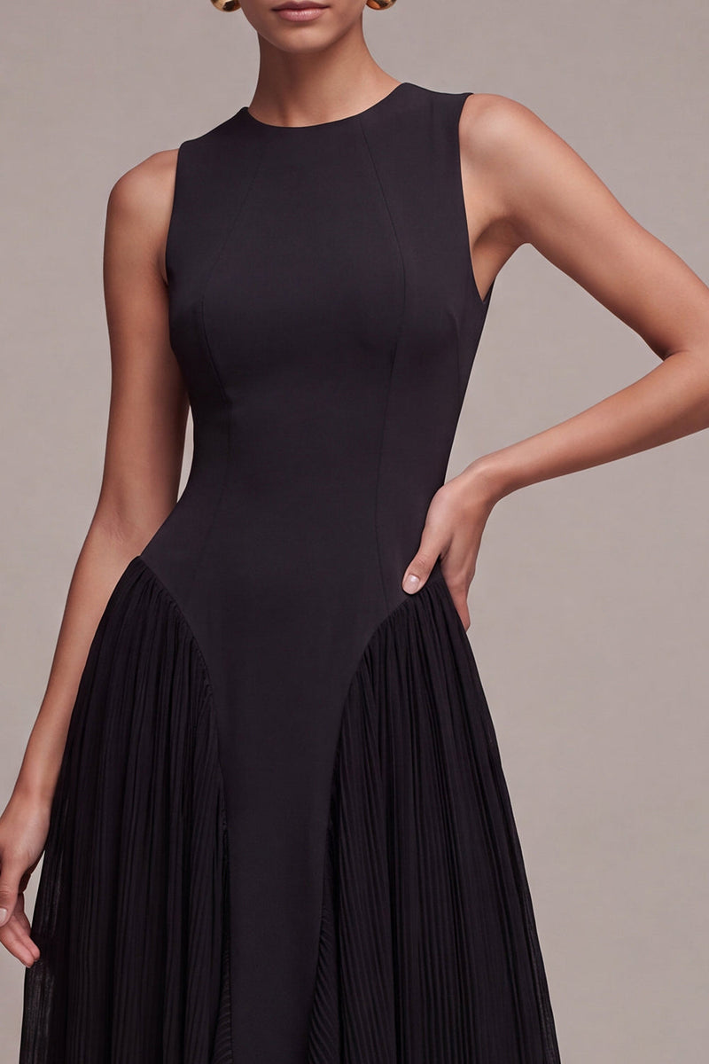 Load image into Gallery viewer, Simple Black A Line Pleated Round Neck Long Formal Dress