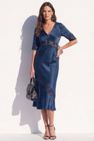 Load image into Gallery viewer, Burgundy Satin Bodycon V-Neck Midi Work Dress with Lace