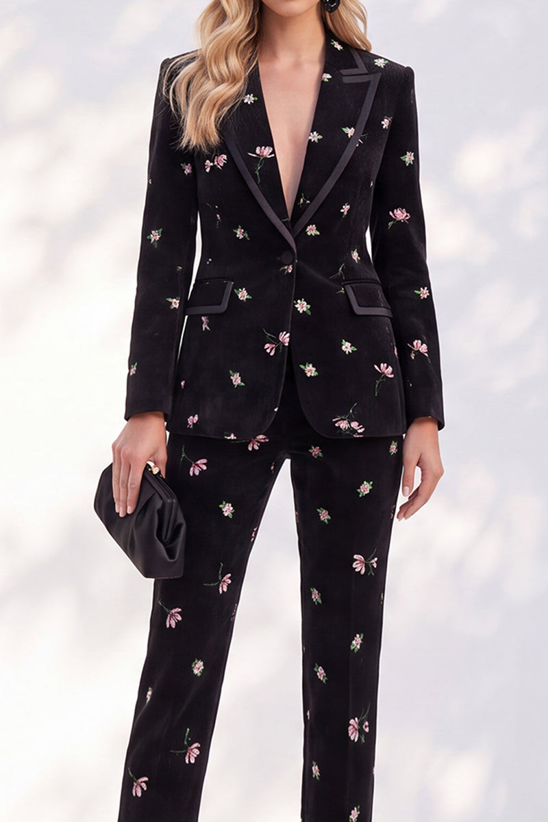 Load image into Gallery viewer, Floral Black Slim Fit Peak Lapel 2-Piece Velvet Prom Suits