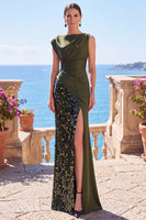 Load image into Gallery viewer, Sparkly Dark Green Sequin Mermaid Bateau Neck Long Wedding Guest Dress with Slit