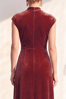 Load image into Gallery viewer, Dark Purple Velvet V-Neck Sheath Ruched Long Mother of the Bride Dress with Sash