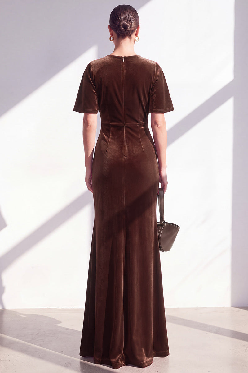 Load image into Gallery viewer, Velvet Coffee Ruched Mermaid Long Mother of the Bride Dress with Sleeves