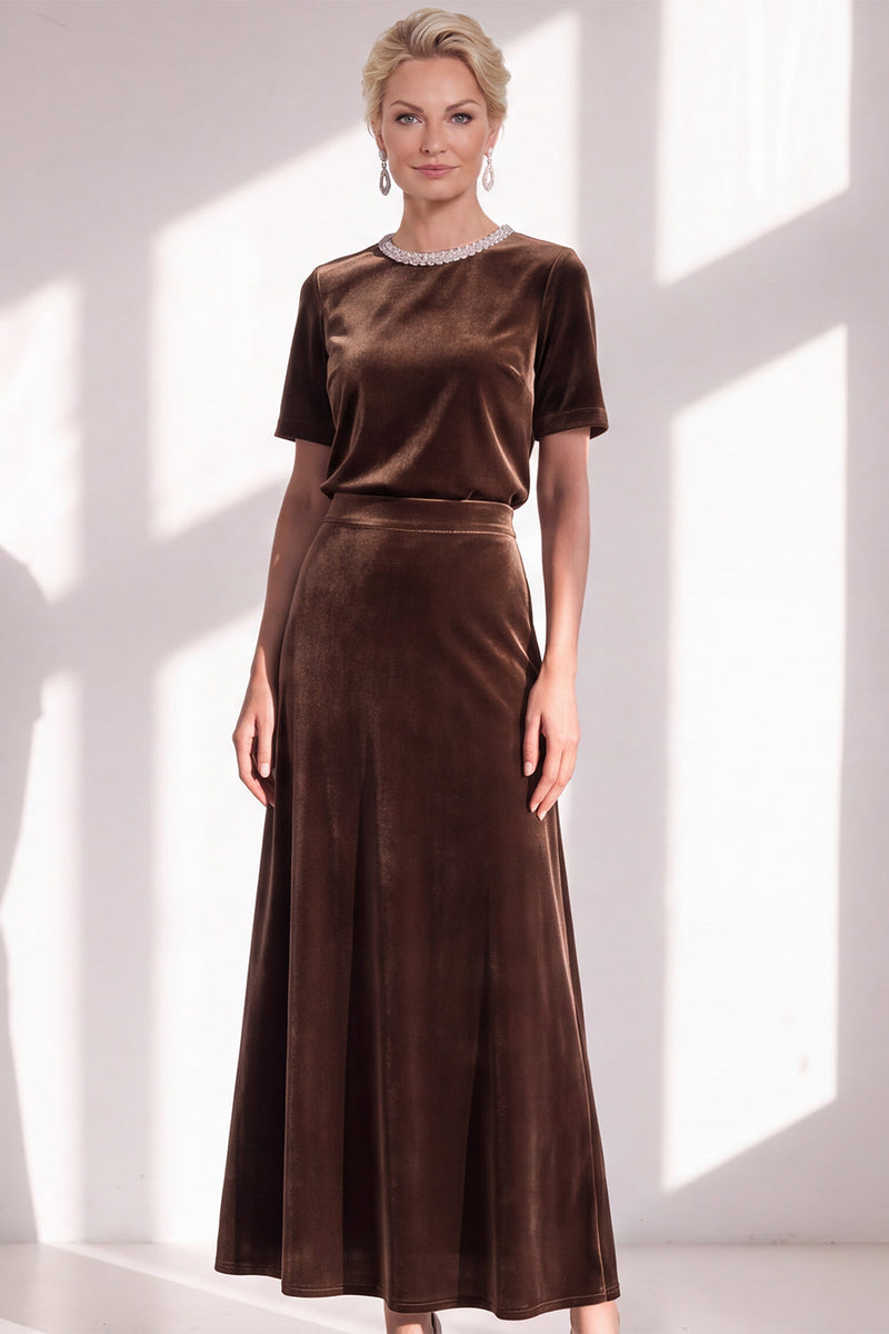 Load image into Gallery viewer, Burgundy Velvet Sparkly A Line Beaded Long Mother of the Bride Dress with Sleeves