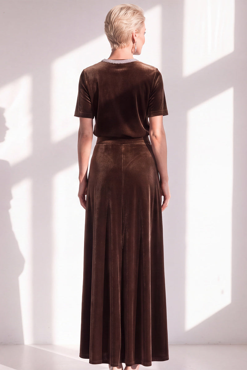 Load image into Gallery viewer, Burgundy Velvet Sparkly A Line Beaded Long Mother of the Bride Dress with Sleeves